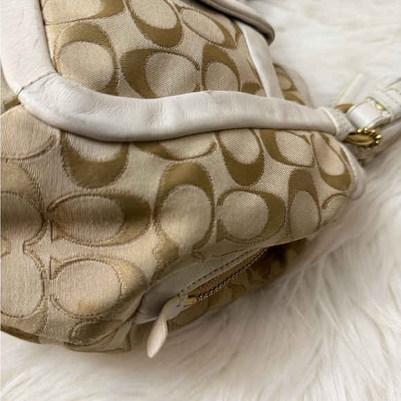 Coach Cricket 13604 Signature Tan Shoulderbag White Leather Trim Turn Lock Bag - Picture 6 of 13